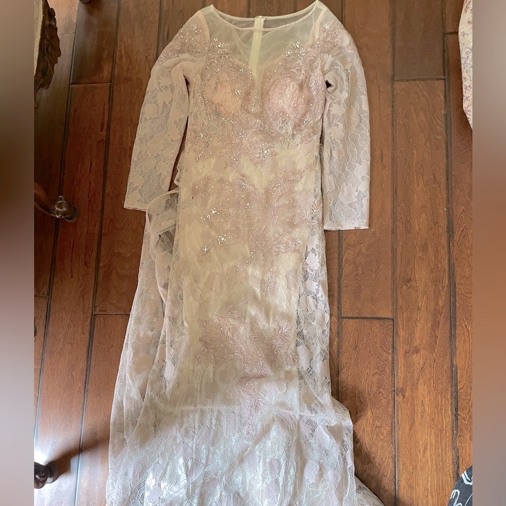 Beautiful dress for special occasions